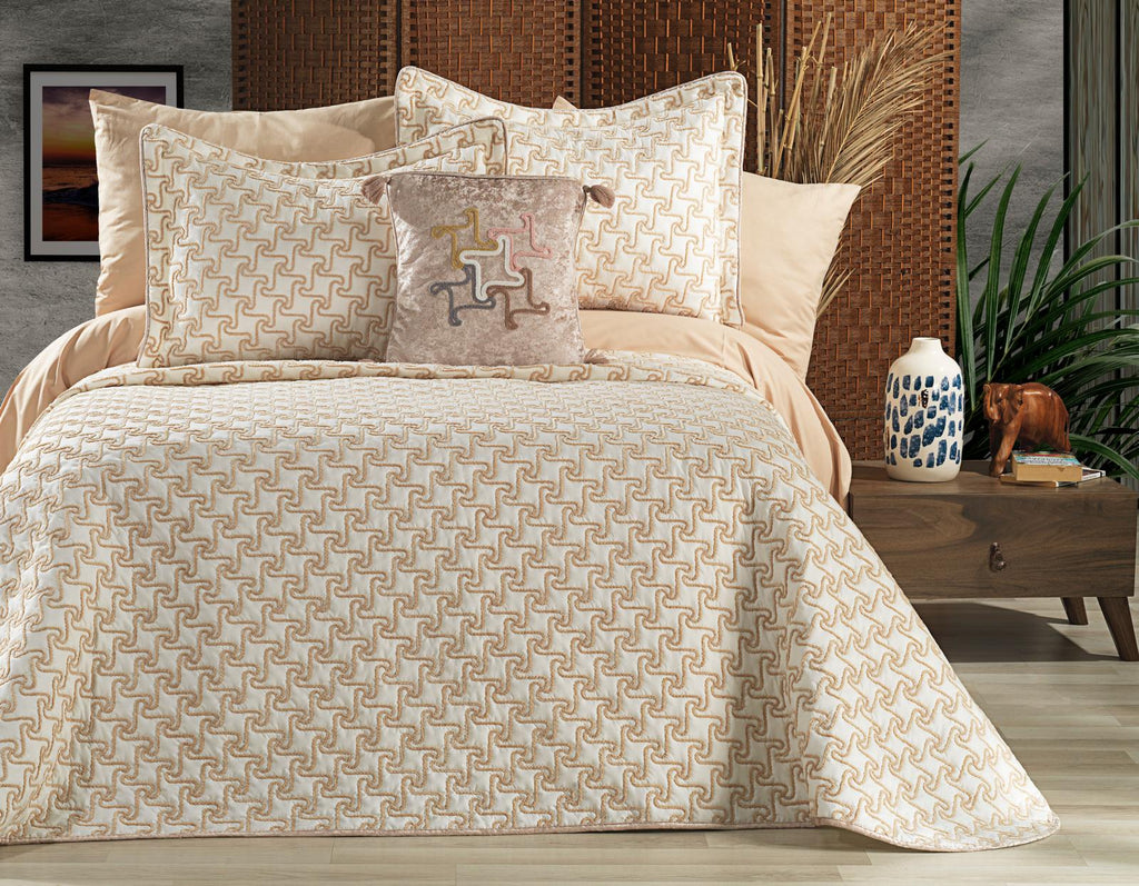 Aria Yatak Örtüsü