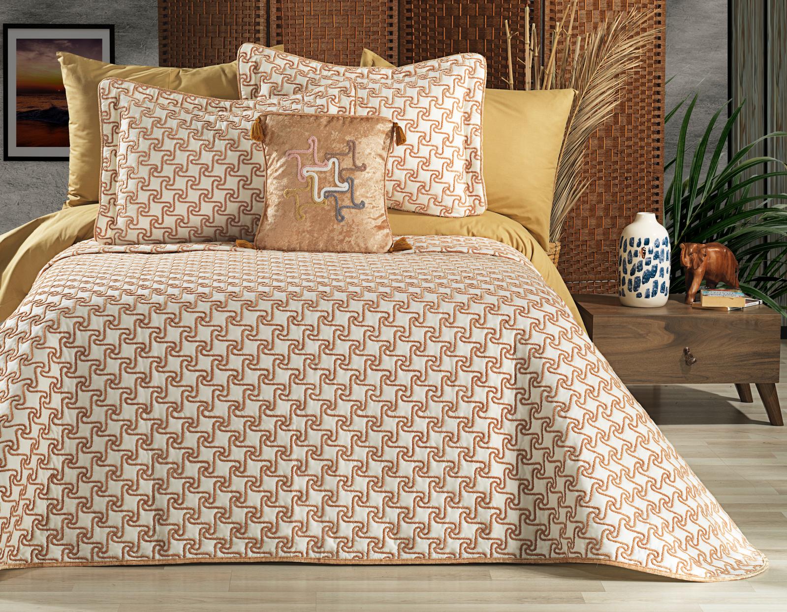 Aria Yatak Örtüsü