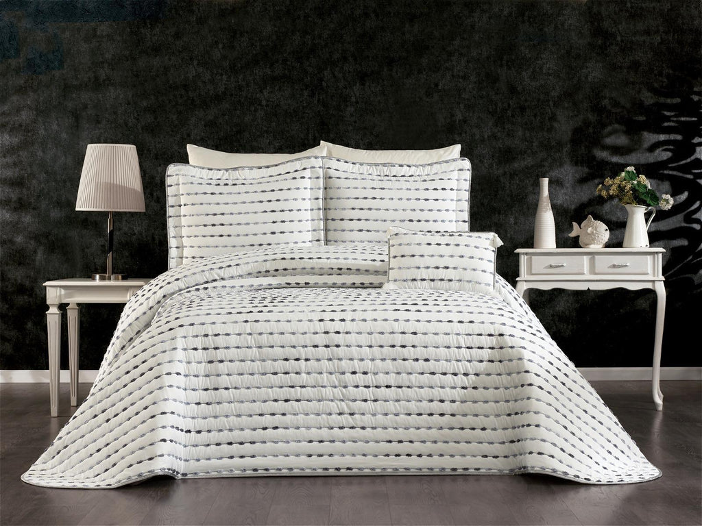 Latin Yatak Örtüsü