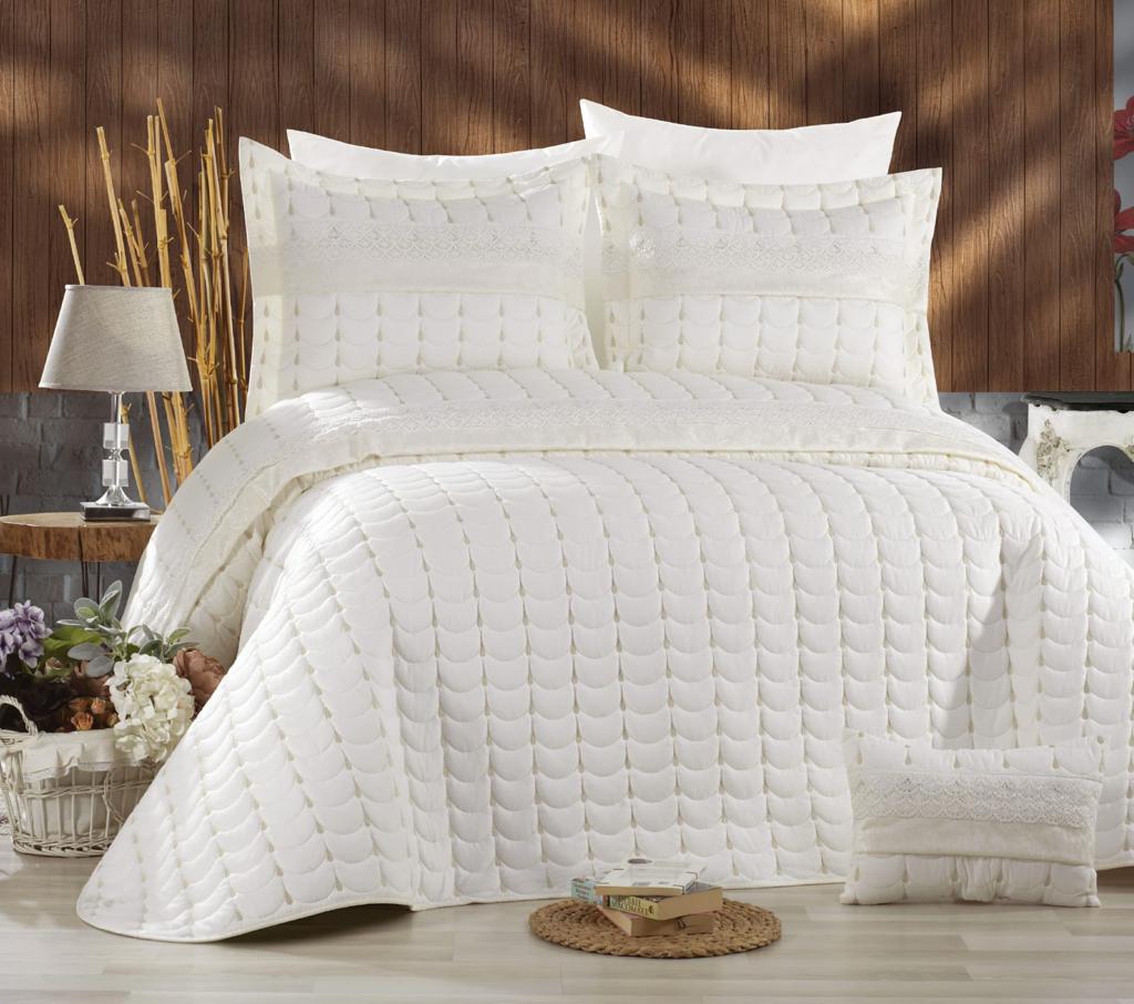 Colors Yatak Örtüsü